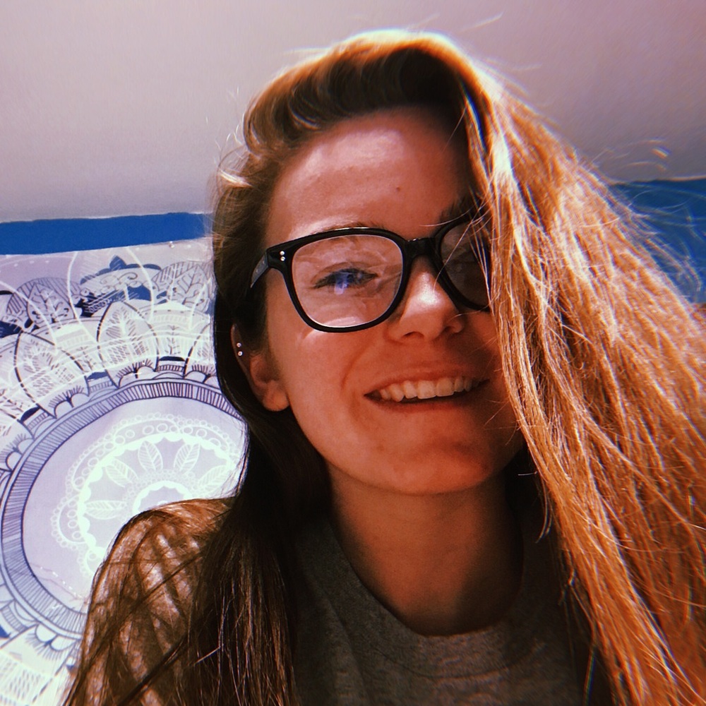 Meet your Posher, Ambria